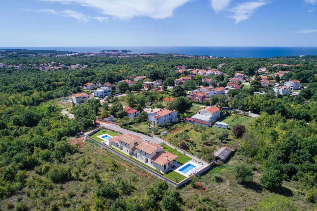 Holiday House Luca Poreč Exteriör bild