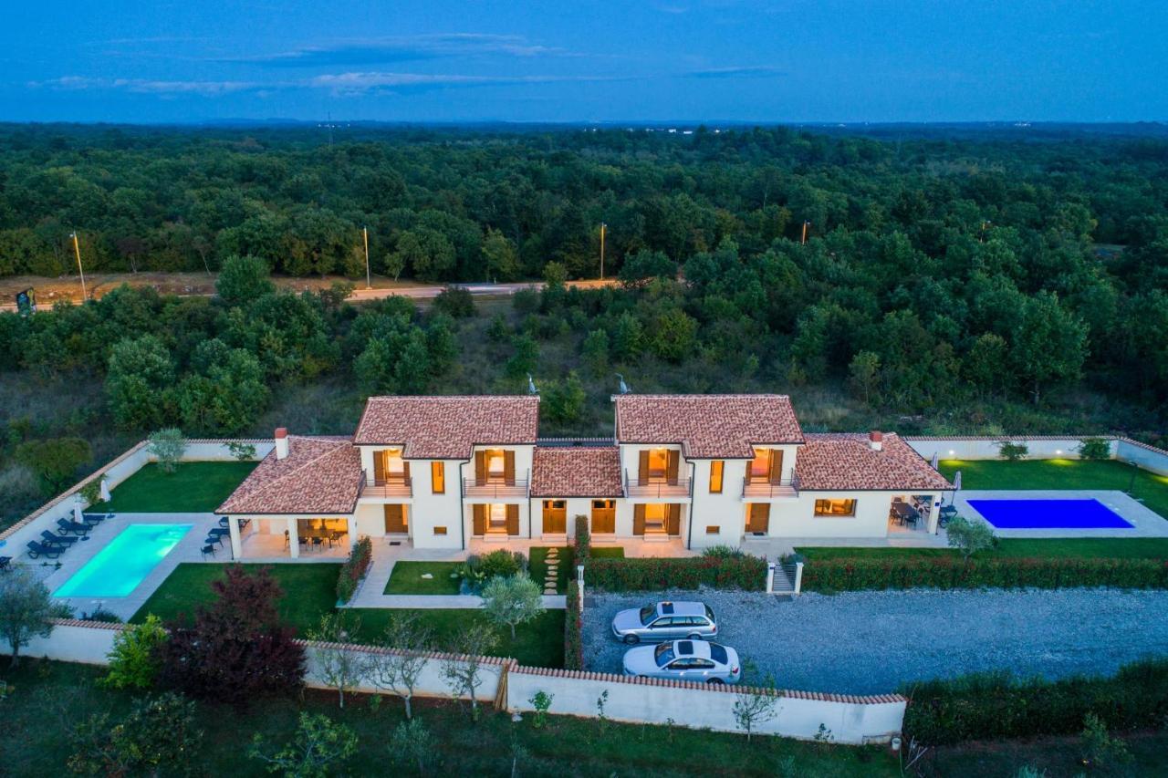 Holiday House Luca Poreč Exteriör bild